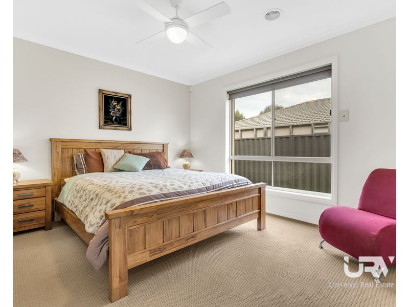 4 Lind Street, Craigieburn VIC 3064