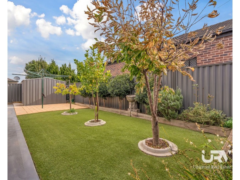 4 Lind Street, Craigieburn VIC 3064