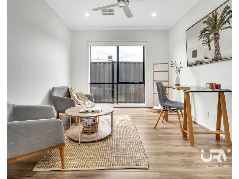 25 Admiration Drive, Craigieburn VIC 3064
