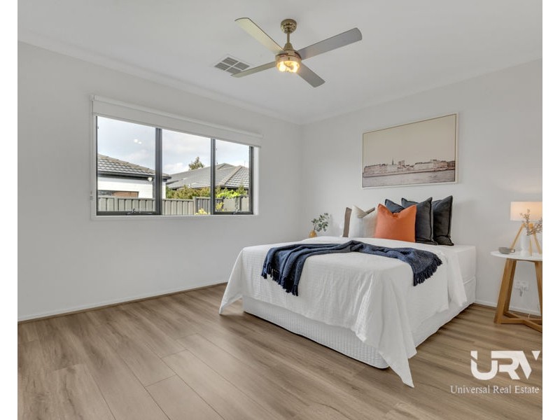 25 Admiration Drive, Craigieburn VIC 3064