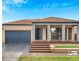 25 Dalwhinnie Crescent, Craigieburn VIC 3064