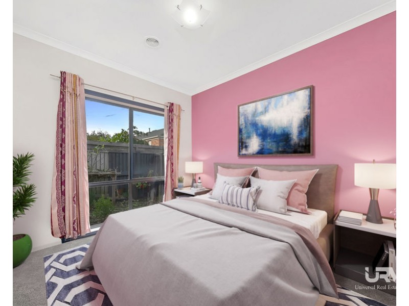 25 Dalwhinnie Crescent, Craigieburn VIC 3064