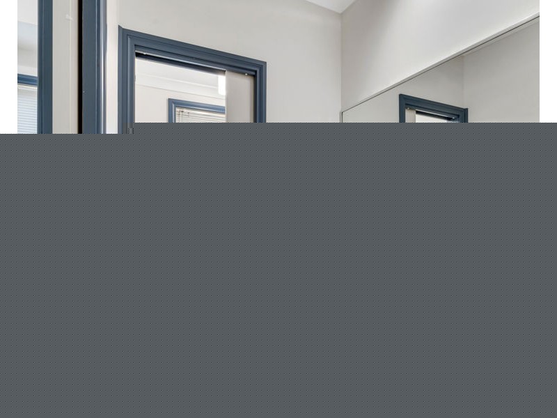 25 Dalwhinnie Crescent, Craigieburn VIC 3064