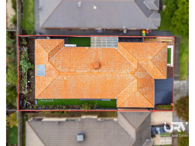 25 Dalwhinnie Crescent, Craigieburn VIC 3064