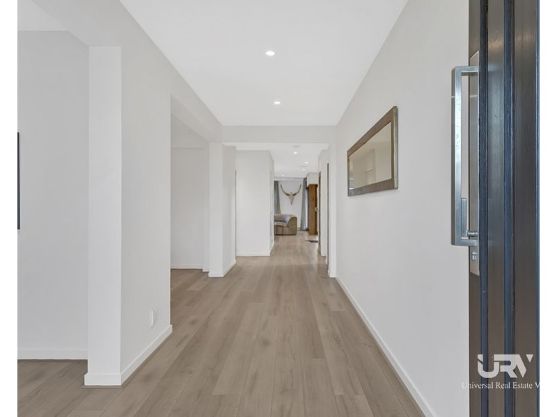22 McCracken Avenue, Mickleham VIC 3064