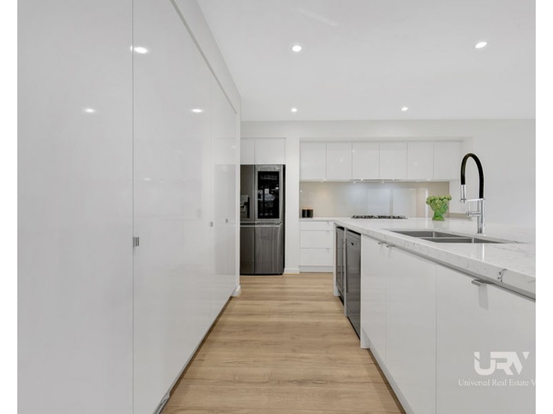 22 McCracken Avenue, Mickleham VIC 3064