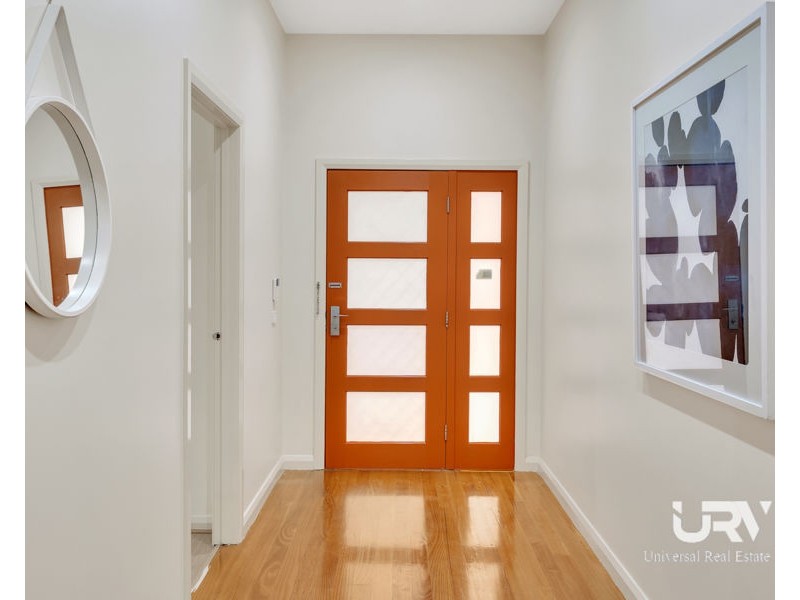 8 Olympic Way, Craigieburn VIC 3064