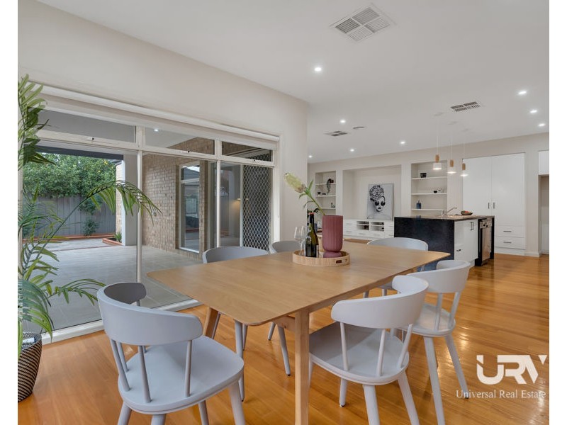 8 Olympic Way, Craigieburn VIC 3064