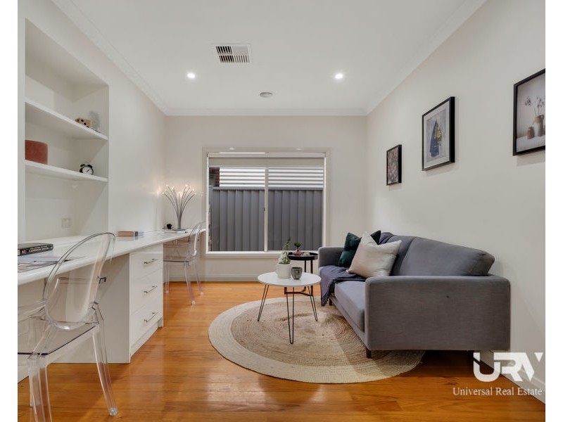 8 Olympic Way, Craigieburn VIC 3064