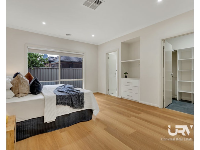 8 Olympic Way, Craigieburn VIC 3064