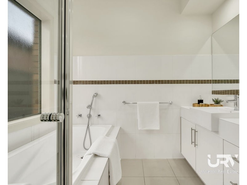 8 Olympic Way, Craigieburn VIC 3064