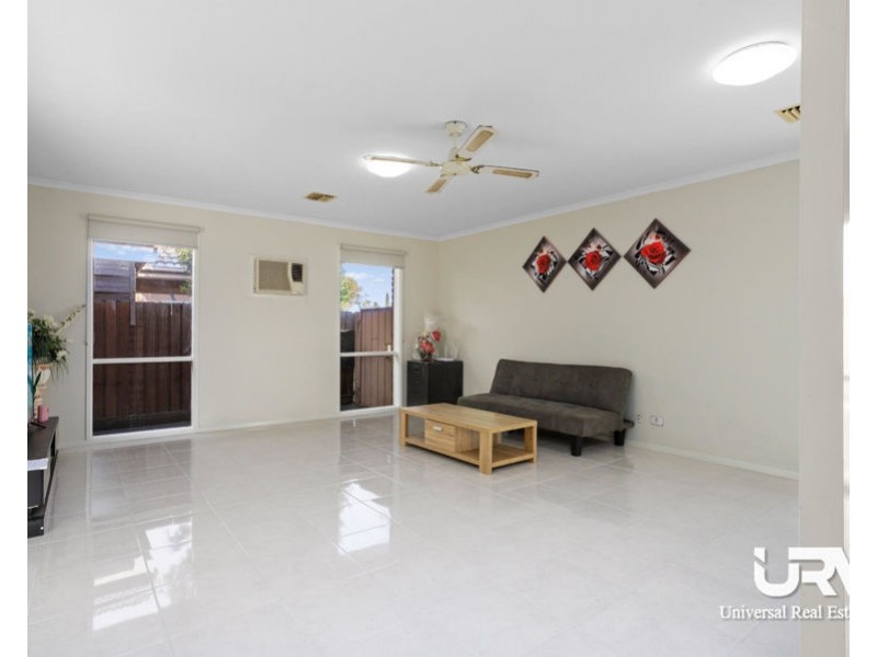 20 Banbury Crescent, Craigieburn VIC 3064