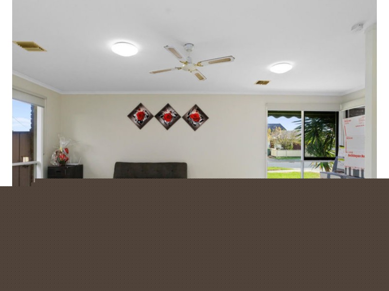 20 Banbury Crescent, Craigieburn VIC 3064