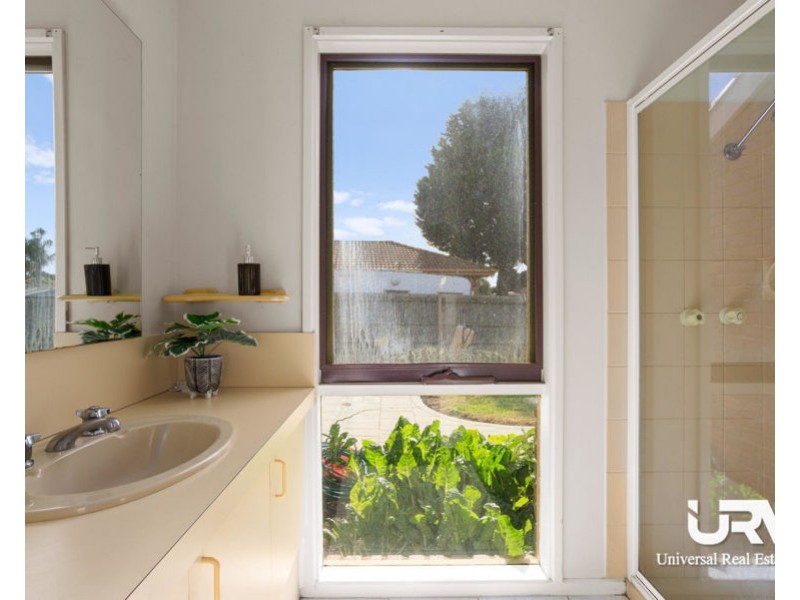20 Banbury Crescent, Craigieburn VIC 3064