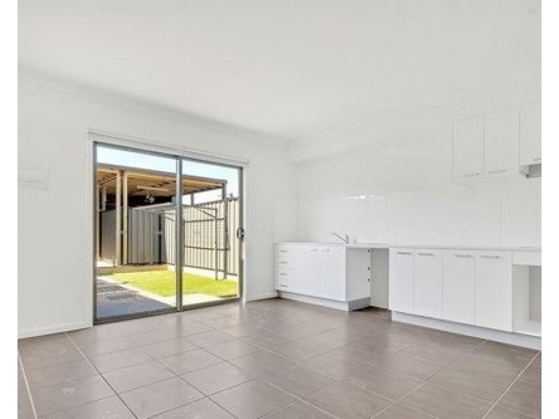 11 Tarlo Court, Craigieburn VIC 3064