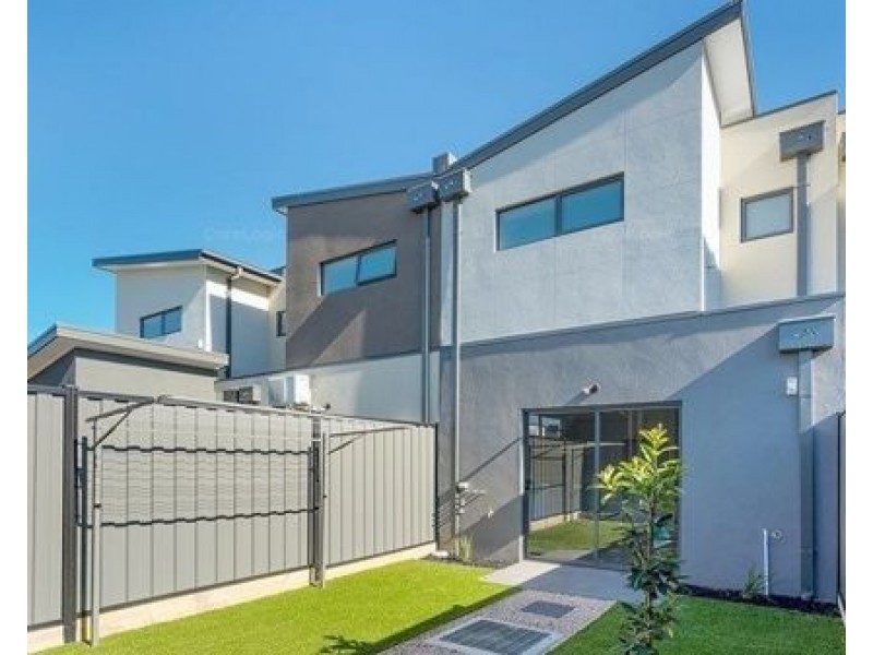 11 Tarlo Court, Craigieburn VIC 3064