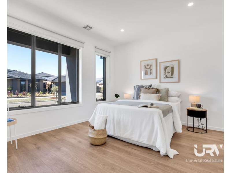 65 Alloca Crescent, Donnybrook VIC 3064