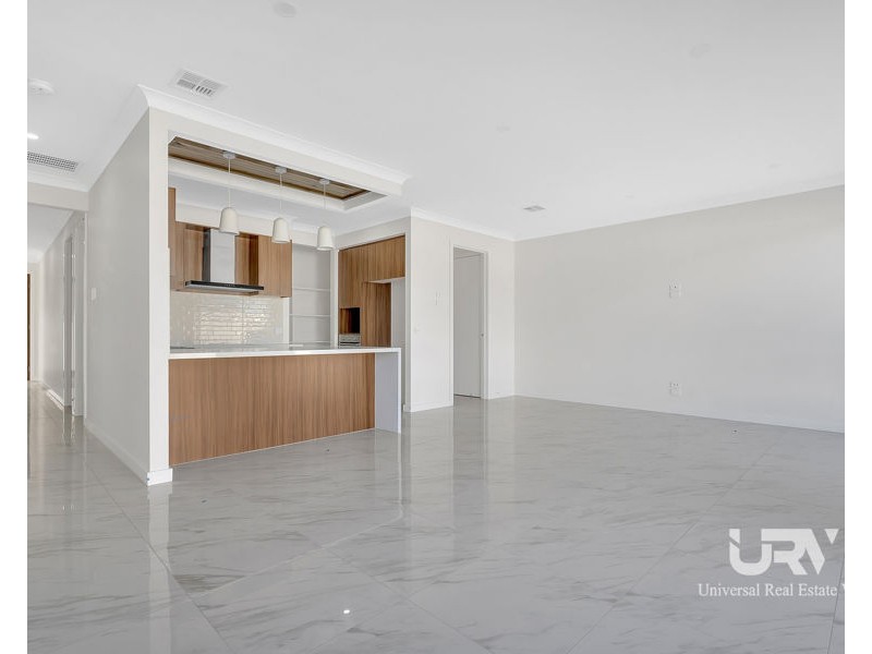 65 Alloca Crescent, Donnybrook VIC 3064