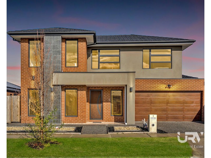 4 Turmeric Avenue, Mickleham VIC 3064