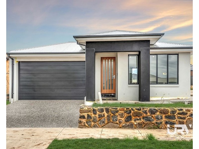 31 Adansonia  Circuit, Mickleham VIC 3064