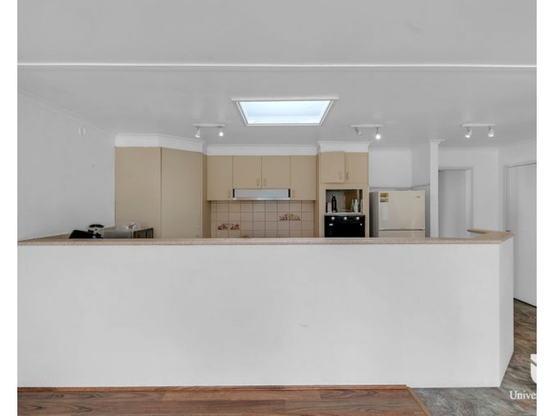 22 Langdon Crescent, Craigieburn VIC 3064