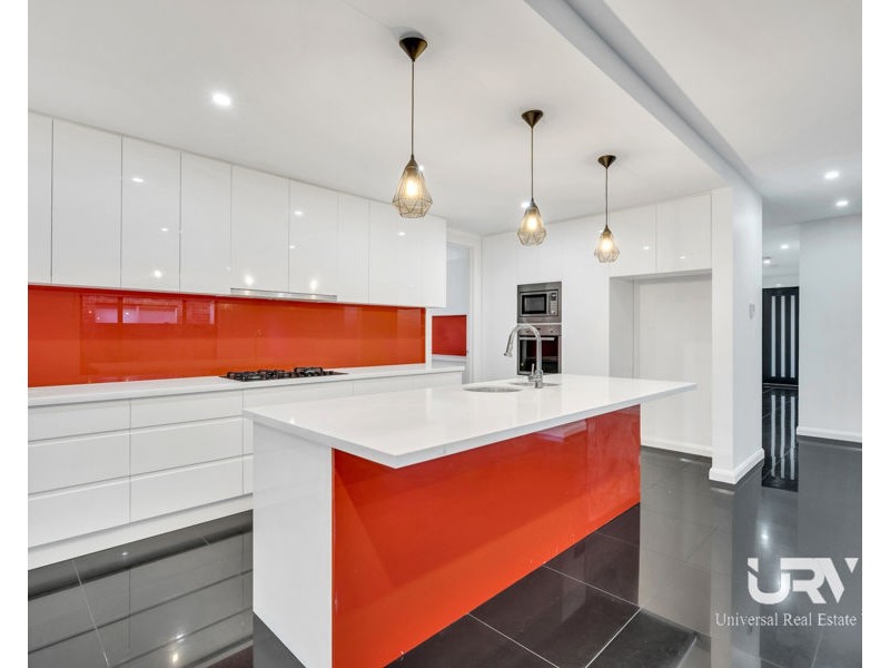 42 Valiant Crescent, Craigieburn VIC 3064