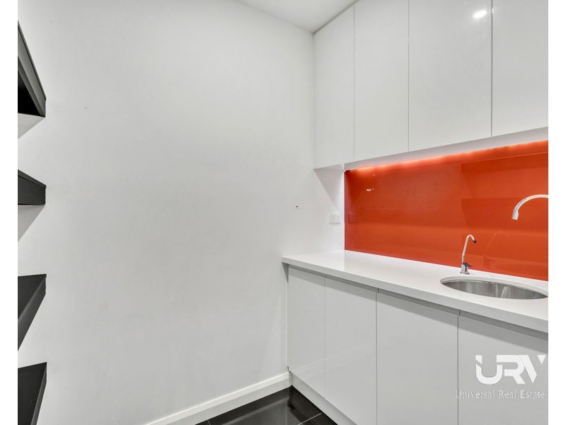 42 Valiant Crescent, Craigieburn VIC 3064