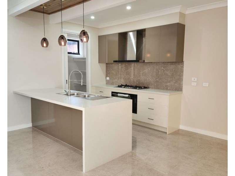 14 Carob Street, Mickleham VIC 3064