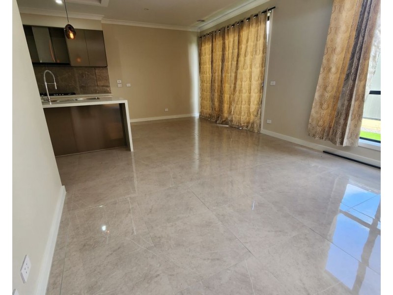 14 Carob Street, Mickleham VIC 3064