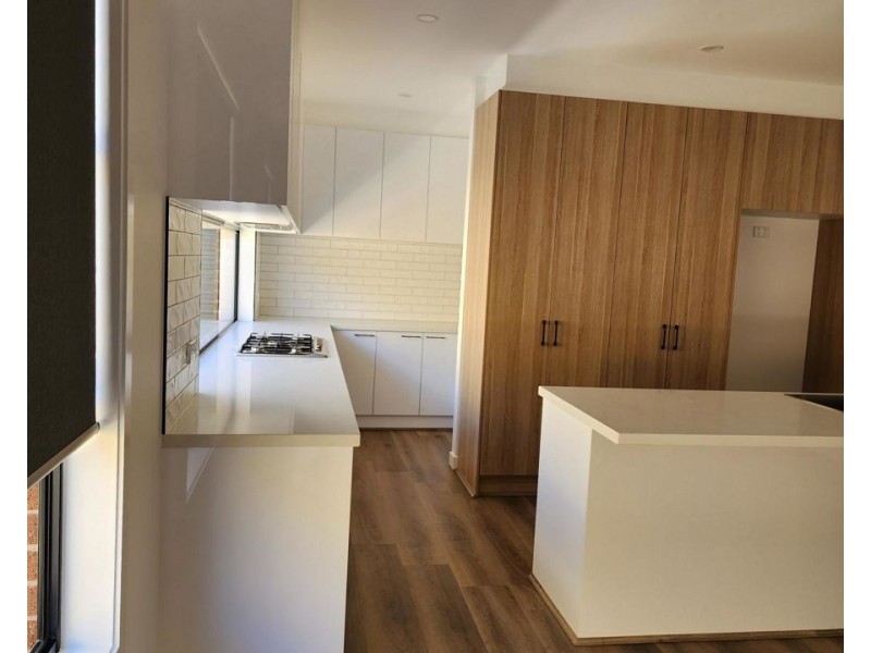 22 Cumberland Drive, Mickleham VIC 3064