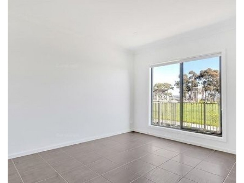 11 Tarlo Court, Craigieburn VIC 3064