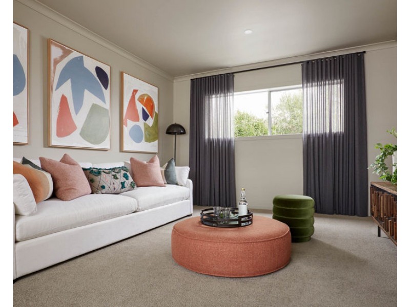 5 Carrington Drive, Mickleham VIC 3064