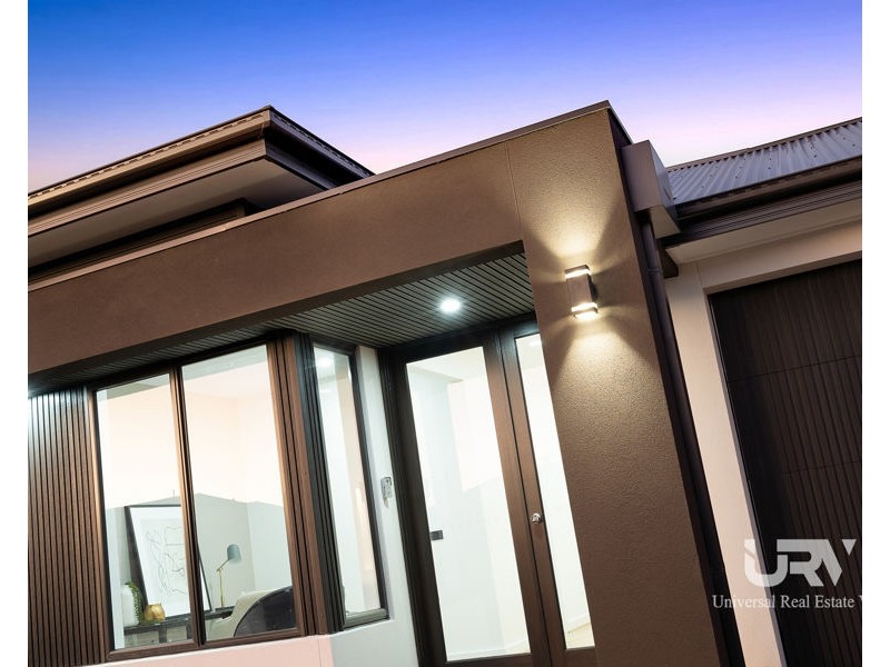 10 Compass Crescent, Donnybrook VIC 3064