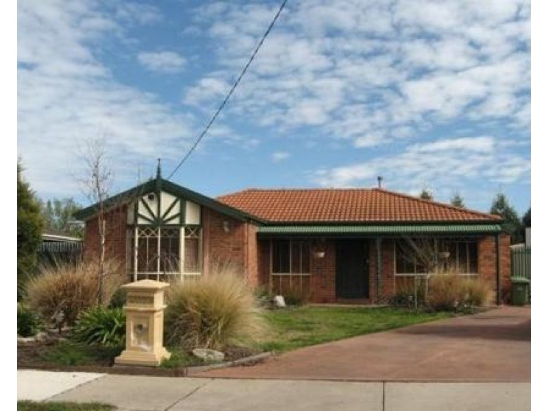 7 Hursley Court, Craigieburn VIC 3064