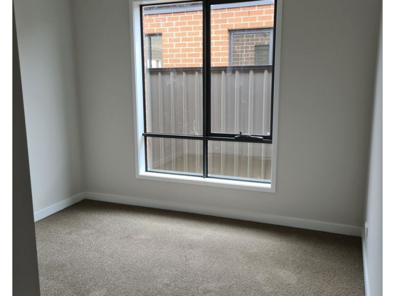 21 Sumar Drive, Craigieburn VIC 3064