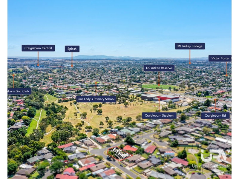 35 Bainbridge Close, Craigieburn VIC 3064