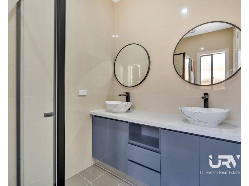 33 Tangelo Street, Mickleham VIC 3064