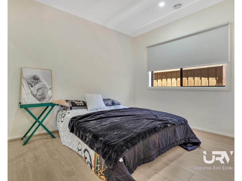 33 Tangelo Street, Mickleham VIC 3064