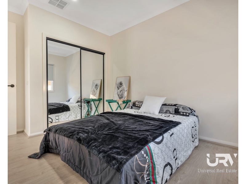 33 Tangelo Street, Mickleham VIC 3064