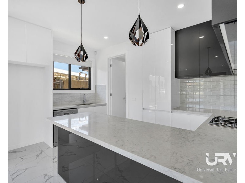 1/13 Woodlands Court, Craigieburn VIC 3064