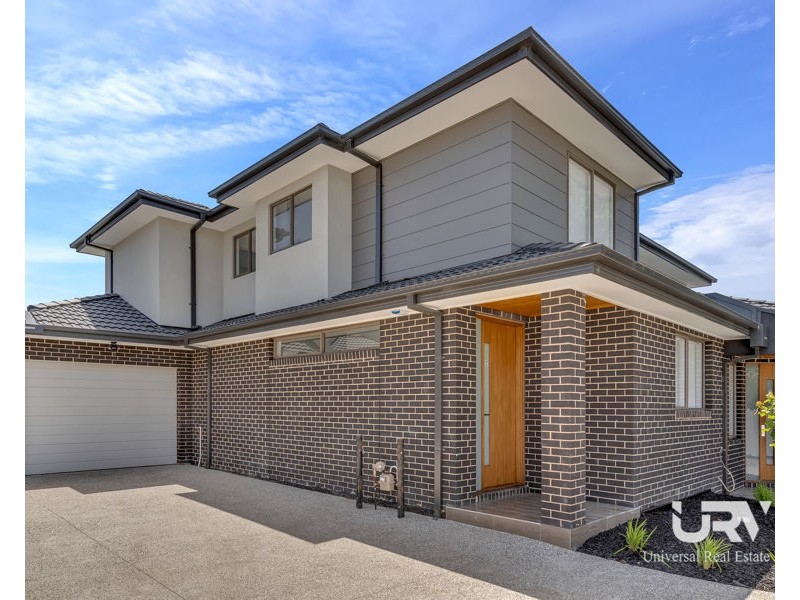 2/13 Woodlands Court, Craigieburn VIC 3064