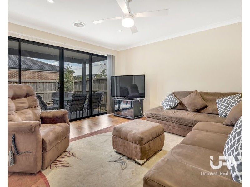 15 Muskwood Drive, Mickleham VIC 3064