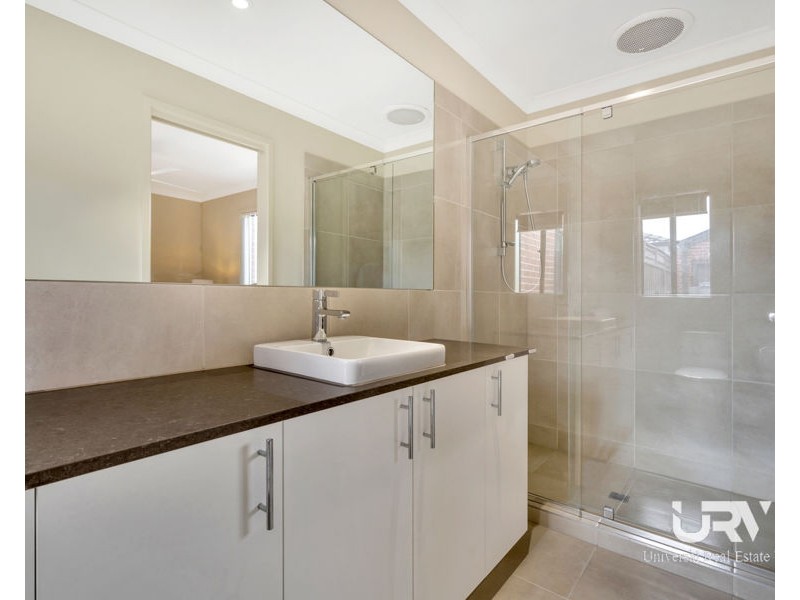 15 Muskwood Drive, Mickleham VIC 3064