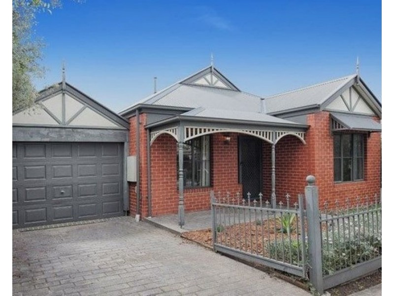 13 Earlston Place, Craigieburn VIC 3064
