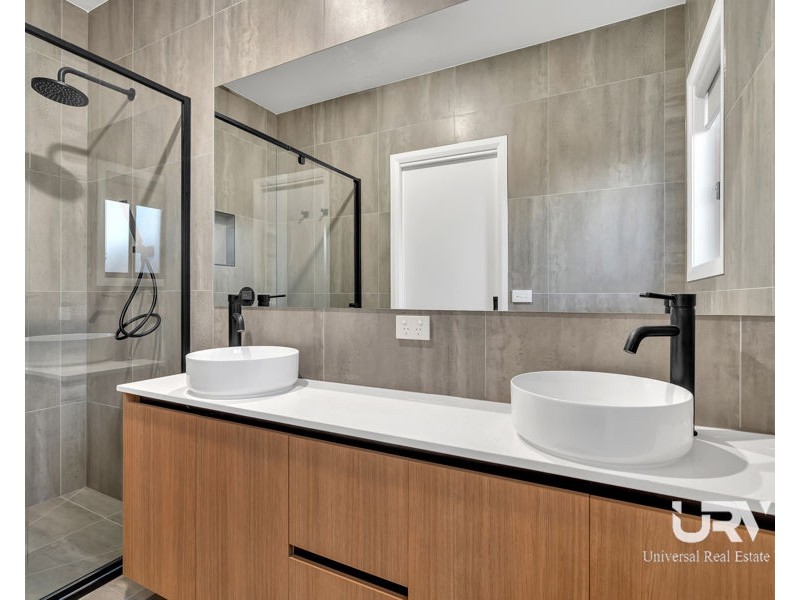 7 Violet Vista, South Morang VIC 3752