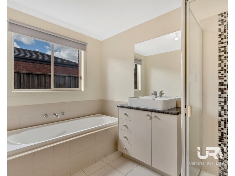 12 Hamish Drive, Tarneit VIC 3029