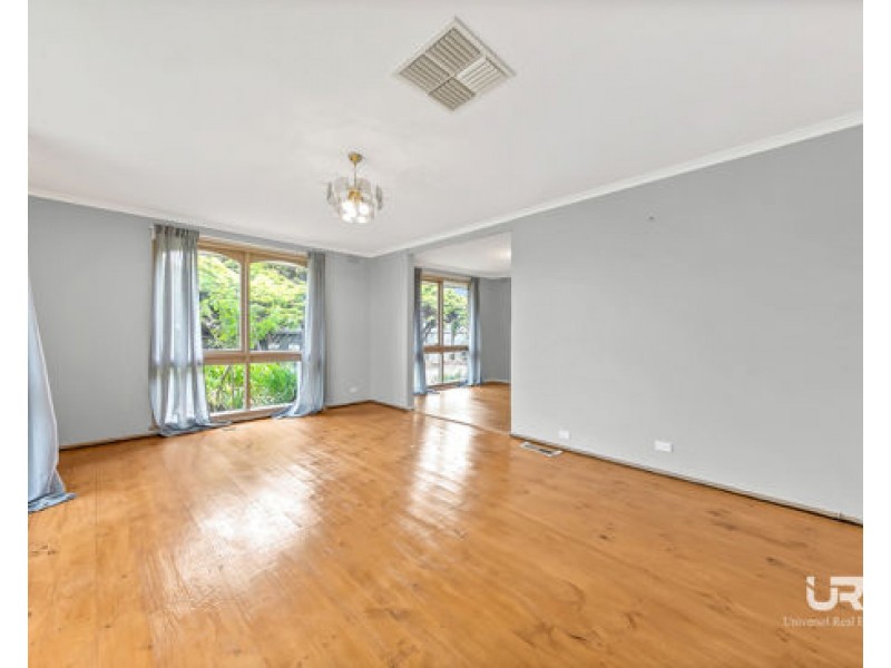 77 Langdon Crescent, Craigieburn VIC 3064