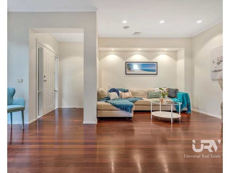 7 Poppy Drive, South Morang VIC 3752