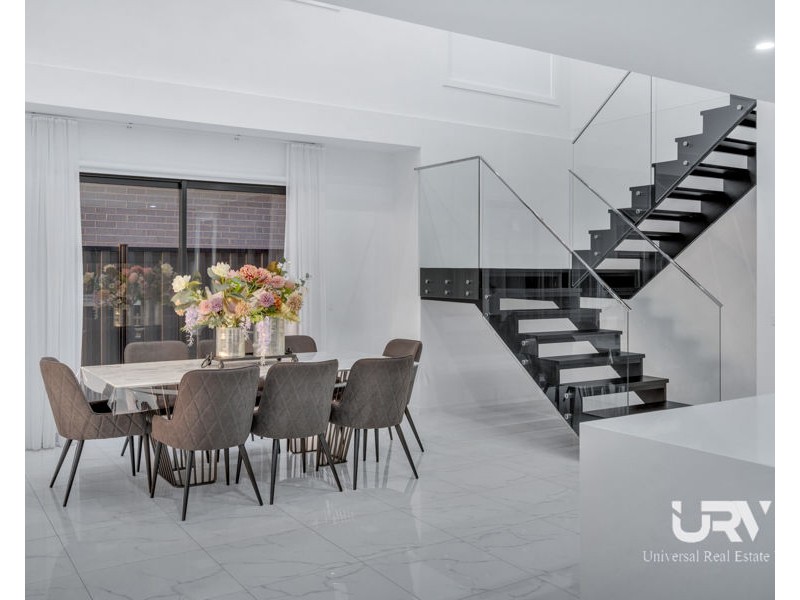 104 Debonair Parade, Craigieburn VIC 3064