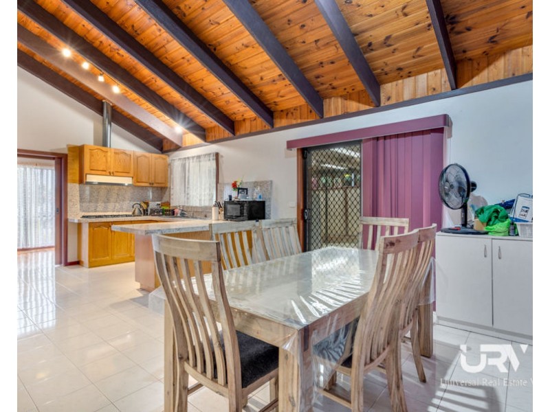 48 Centenary Drive, Mill Park VIC 3082